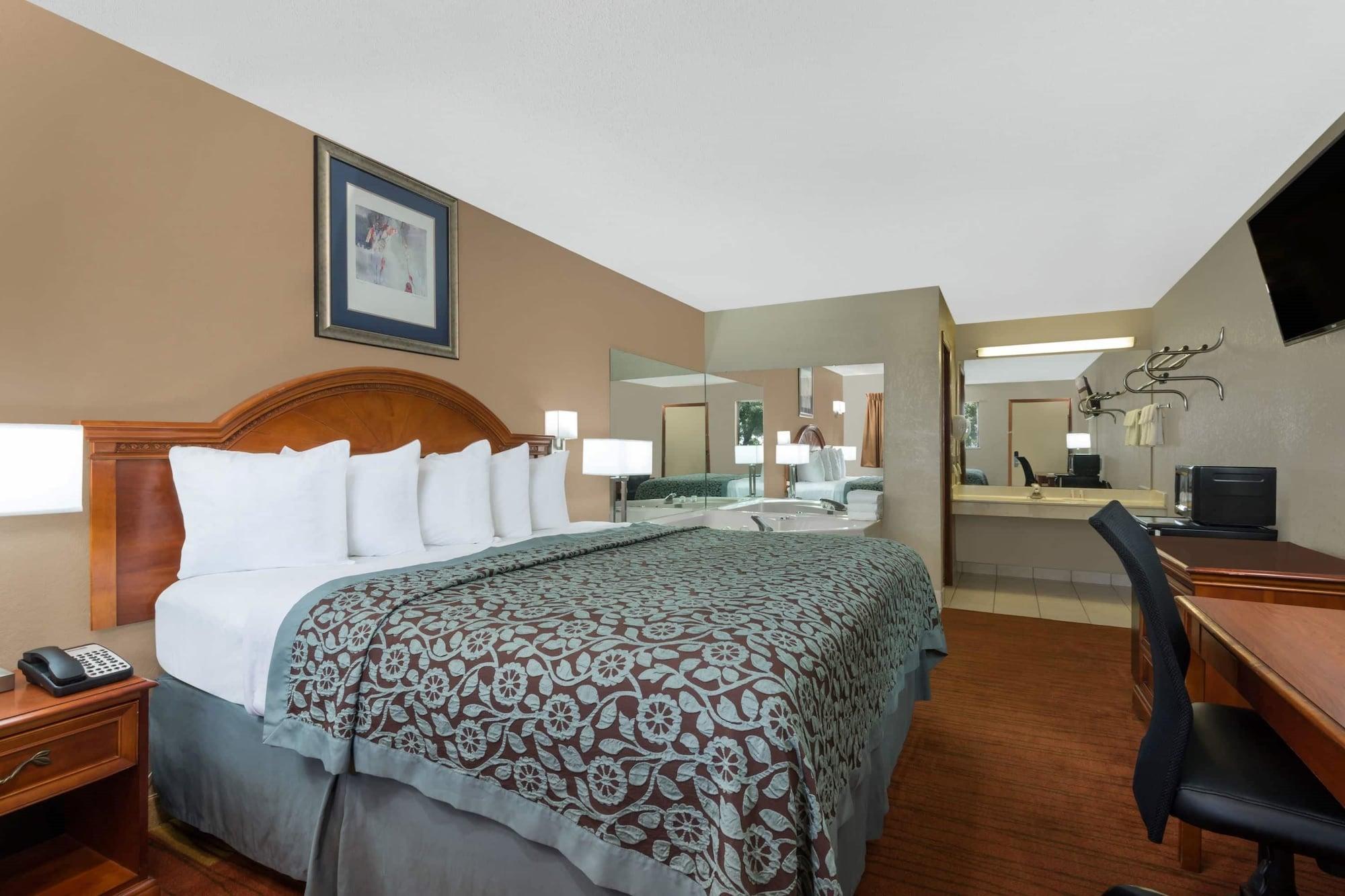 Days Inn By Wyndham Maumee/Toledo Εξωτερικό φωτογραφία