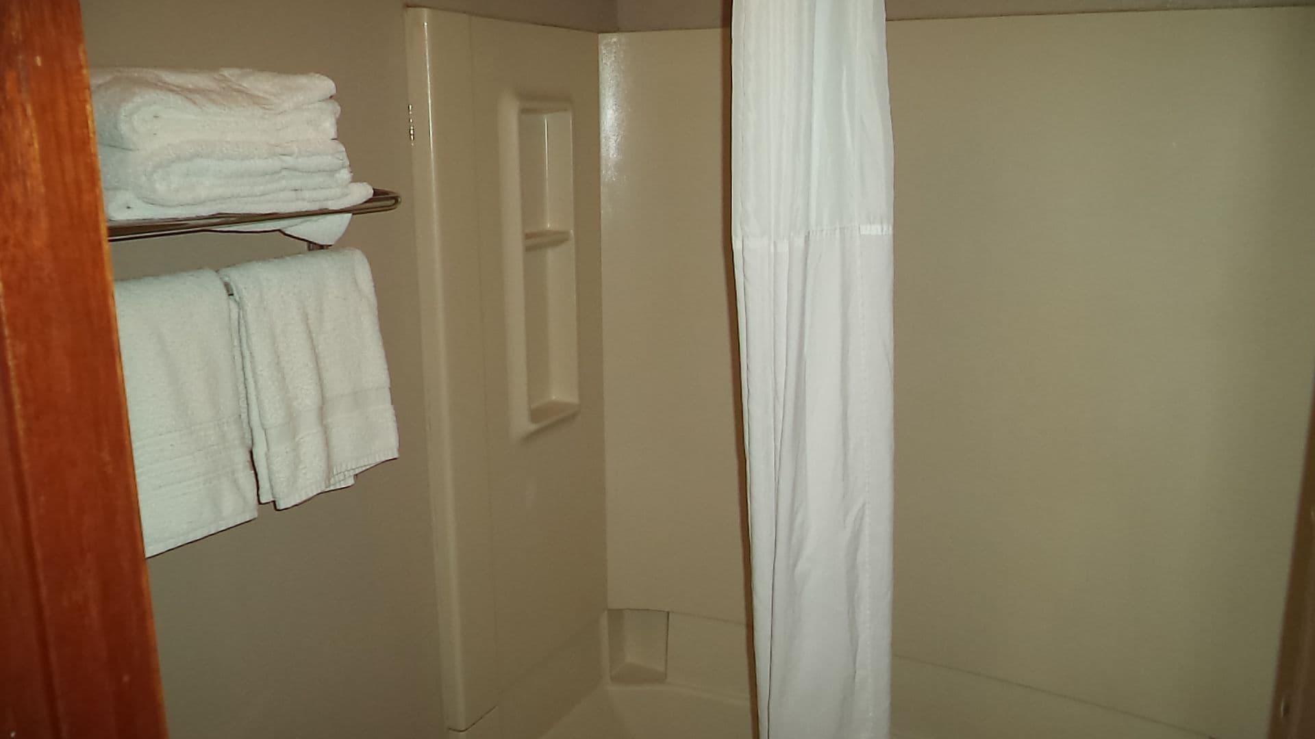 Days Inn By Wyndham Maumee/Toledo Εξωτερικό φωτογραφία