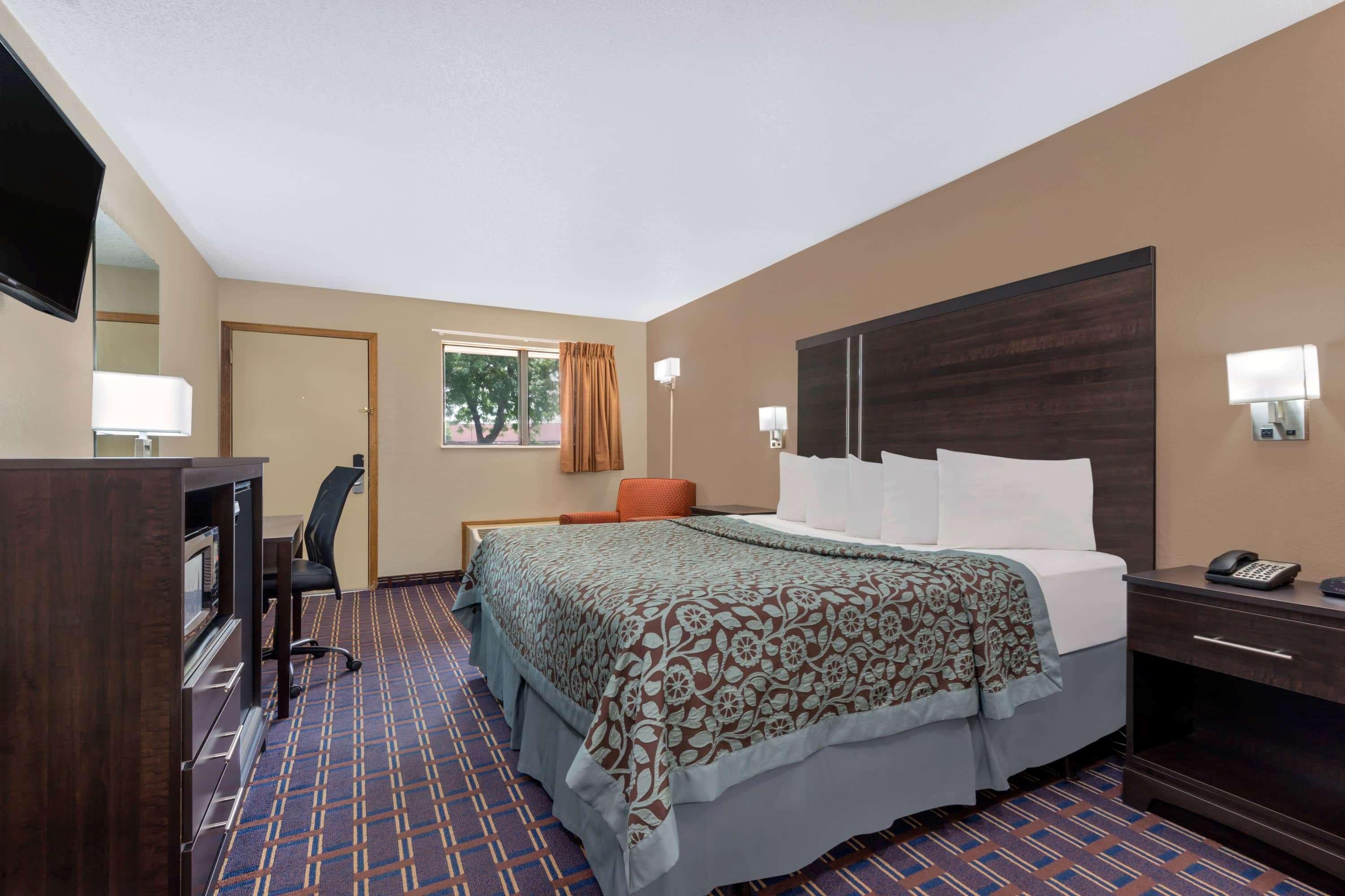 Days Inn By Wyndham Maumee/Toledo Εξωτερικό φωτογραφία