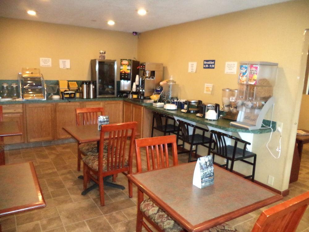 Days Inn By Wyndham Maumee/Toledo Εξωτερικό φωτογραφία